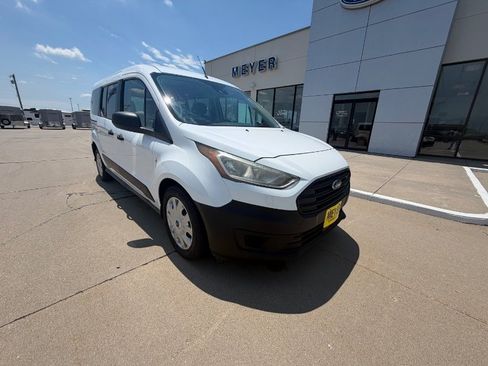 Used 2019 Ford Transit Connect XL FWD image 2