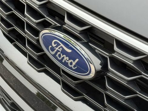 Certified 2024 Ford Escape ST-Line w/ Tech Pack #1 AWD/4WD image 26