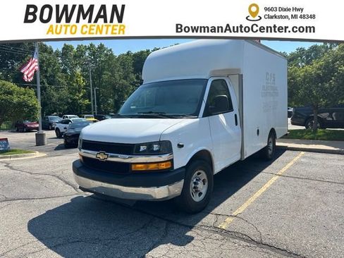 Used 2020 Chevrolet Express 3500 w/ Power Convenience Package RWD image 1