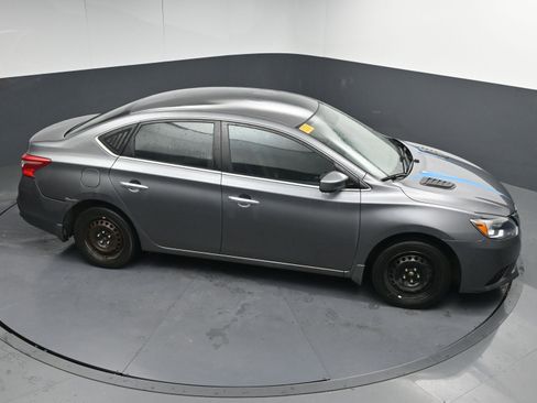 Used 2019 Nissan Sentra S image 33