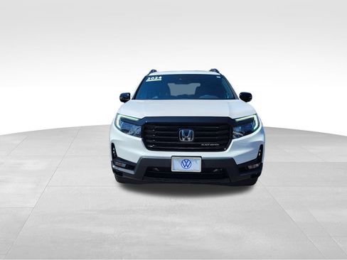 Used 2024 Honda Passport Black Edition image 2