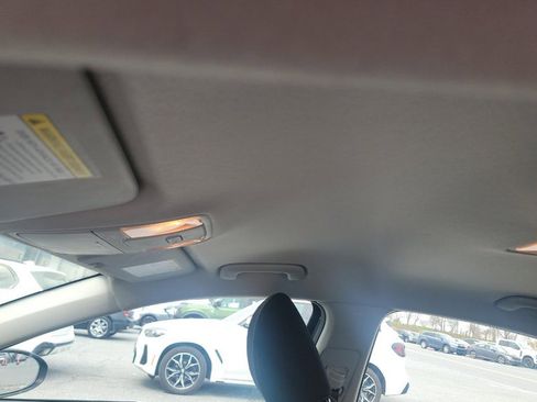 Used 2023 Kia Forte LXS image 10