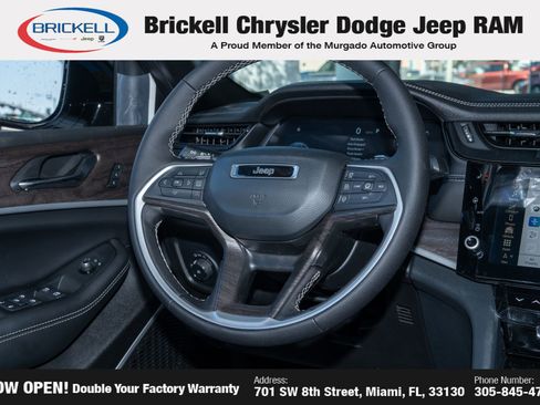 New 2026 Jeep Grand Cherokee Limited w/ Limited Altitude Package RWD image 21