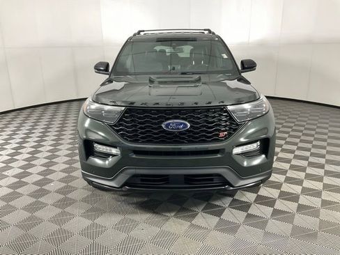 Used 2022 Ford Explorer ST w/ Equipment Group 401A image 2