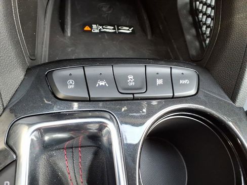 Certified 2025 Chevrolet TrailBlazer RS w/ Convenience Package image 25