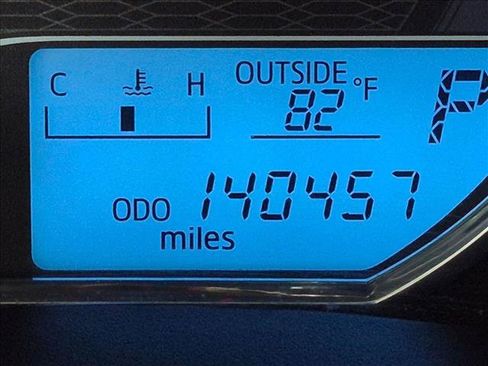 Used 2015 Toyota Corolla LE FWD image 12