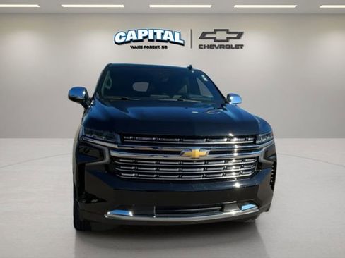 Used 2024 Chevrolet Suburban Premier image 8