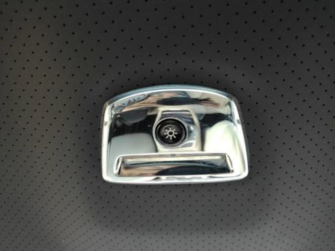 Used 2014 Rolls-Royce Wraith image 35