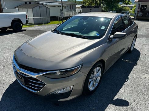 Used 2023 Chevrolet Malibu LT FWD image 8