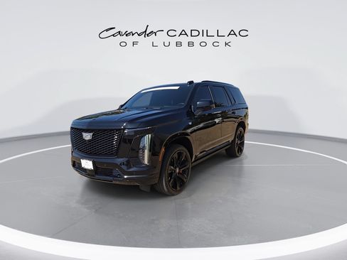 Certified 2025 Cadillac Escalade Sport Platinum w/ LPO, Floor Liner Package AWD/4WD image 3