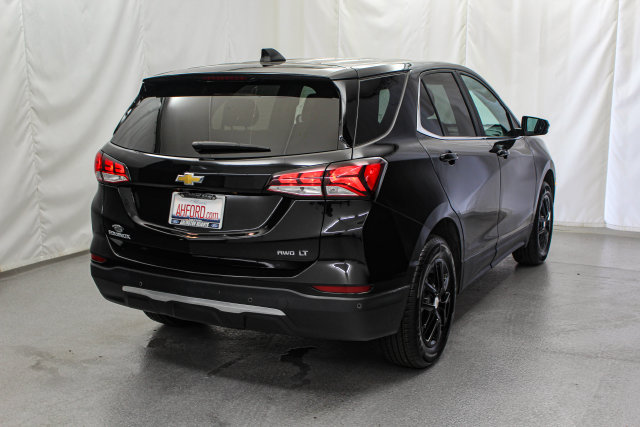Used 2024 Chevrolet Equinox LT AWD/4WD image 7