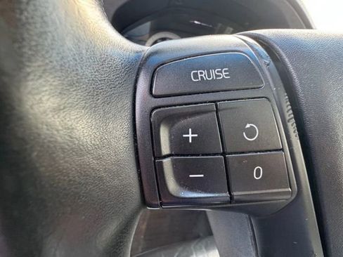 Used 2011 Volvo XC70 3.2 image 28