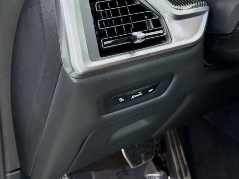 Used 2026 BMW X5 M60i AWD/4WD image 10