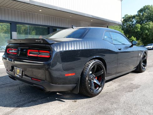 Used 2015 Dodge Challenger SRT Hellcat image 92