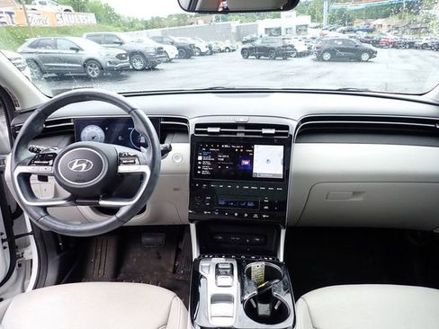 Used 2023 Hyundai Tucson Limited AWD/4WD image 13