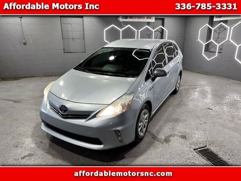Used 2012 Toyota Prius V Two FWD image 1
