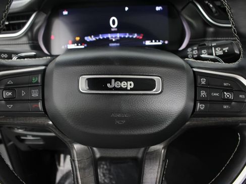 Used 2021 Jeep Grand Cherokee L Limited w/ Trailer Tow Package AWD/4WD image 13