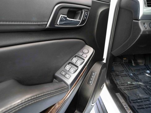 Used 2019 Chevrolet Tahoe LT AWD/4WD image 7