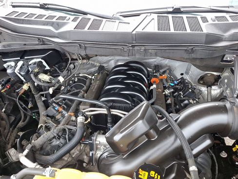 Certified 2021 Ford F150 XL w/ STX Appearance Package image 28