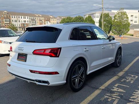 Used 2018 Audi SQ5 Prestige w/ Prestige Package AWD/4WD image 12