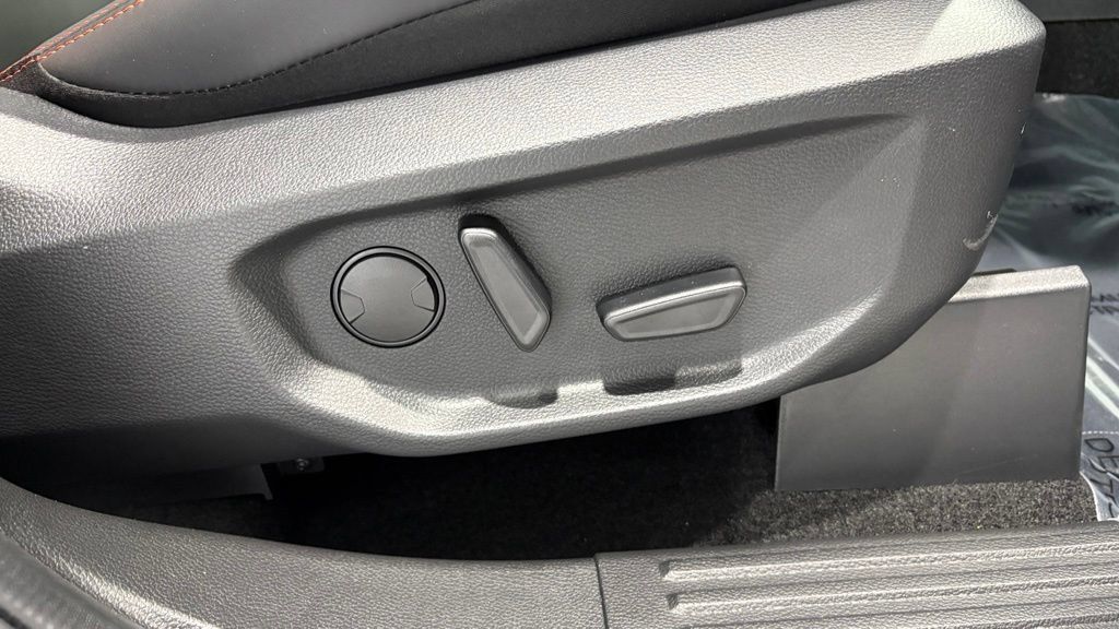 New 2026 Ford Ranger Raptor AWD/4WD image 22