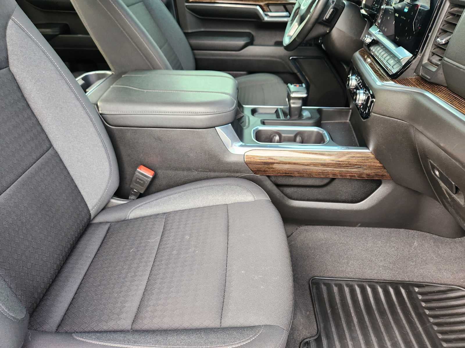 Used 2024 GMC Sierra 1500 Elevation AWD/4WD image 14