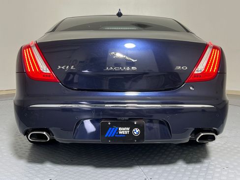 Used 2015 Jaguar XJ L Portfolio image 9