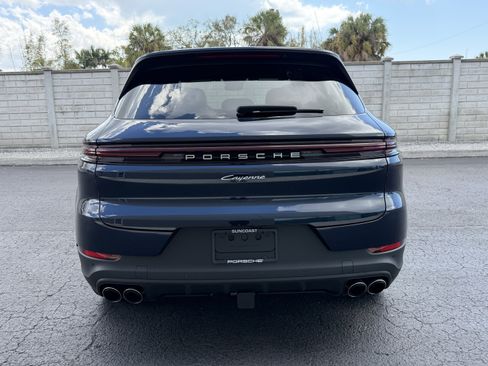 New 2026 Porsche Cayenne image 11