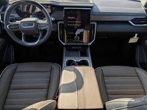 New 2026 GMC Acadia Denali Ultimate w/ LPO, Floor Liner Package AWD/4WD image 11