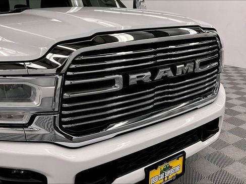 Used 2024 RAM 2500 Laramie w/ Safety Group image 33