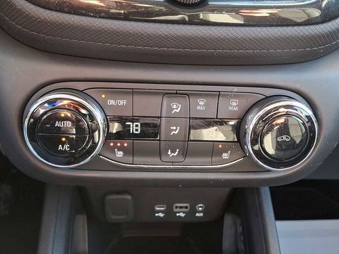 Certified 2023 Chevrolet TrailBlazer LT w/ Convenience Package image 16