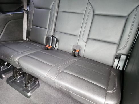 Used 2024 Chevrolet Tahoe Z71 w/ Luxury Package AWD/4WD image 27