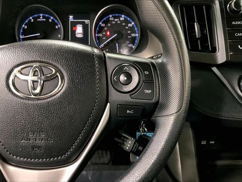 Used 2017 Toyota RAV4 LE w/ All Weather Liner Package AWD/4WD image 25