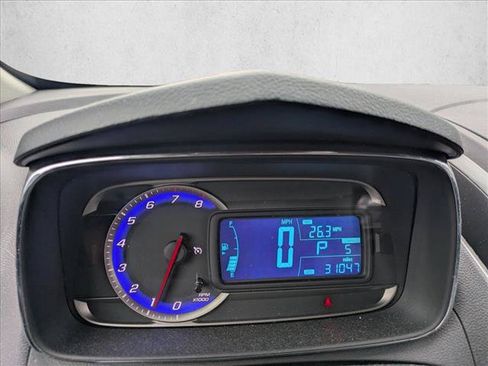 Used 2016 Chevrolet Trax LT w/ LT Convenience Package FWD image 9