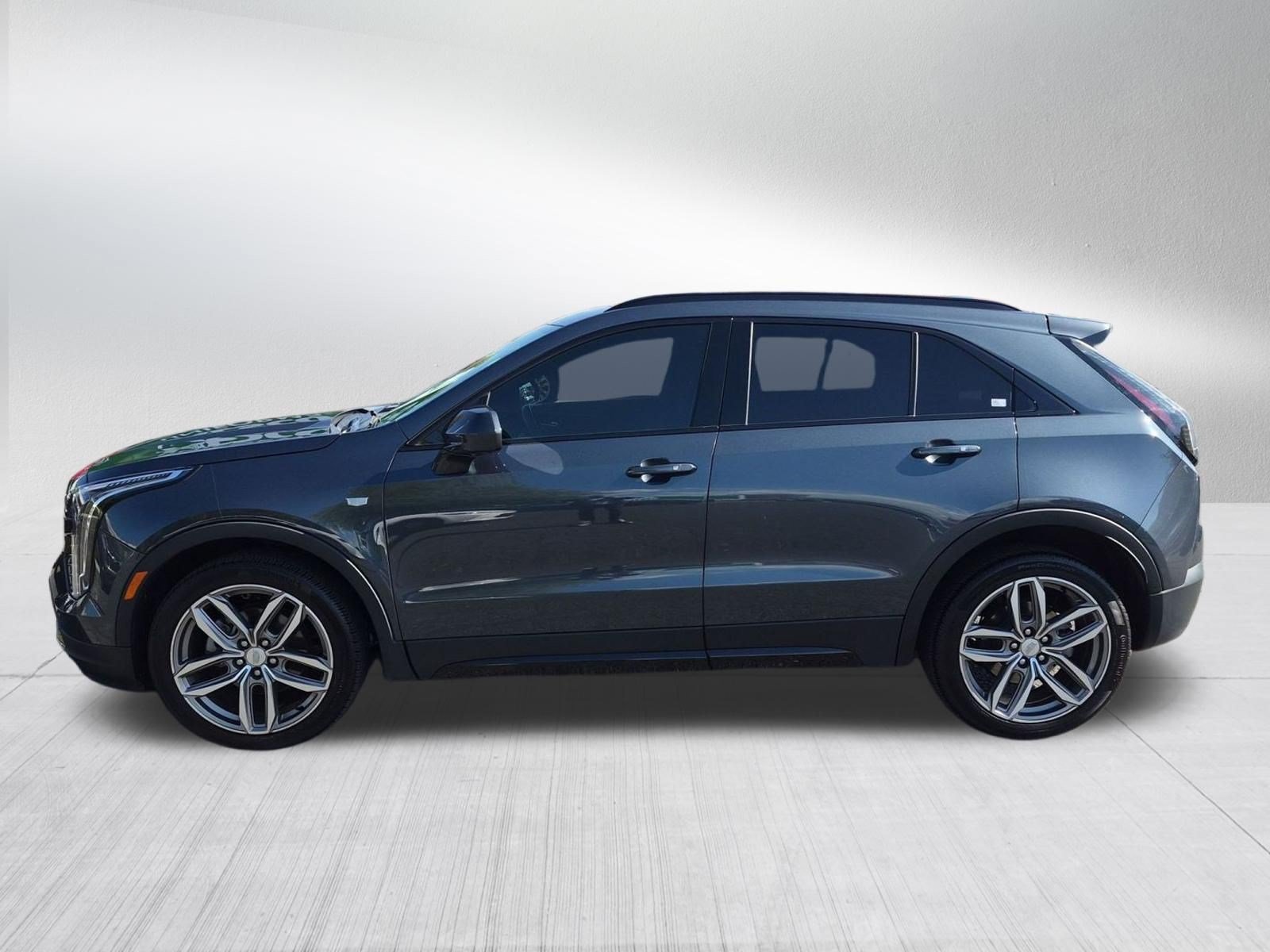 Used 2019 Cadillac XT4 Sport w/ Cold Weather Package AWD/4WD image 2