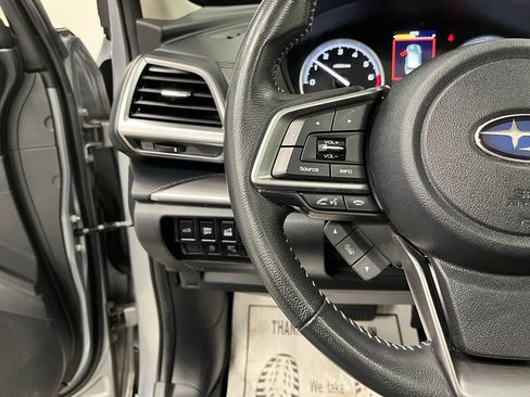 Used 2022 Subaru Forester Premium AWD/4WD image 29