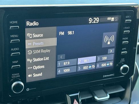 Used 2021 Toyota Corolla SE w/ Carpet Mat Package (TMS) image 20