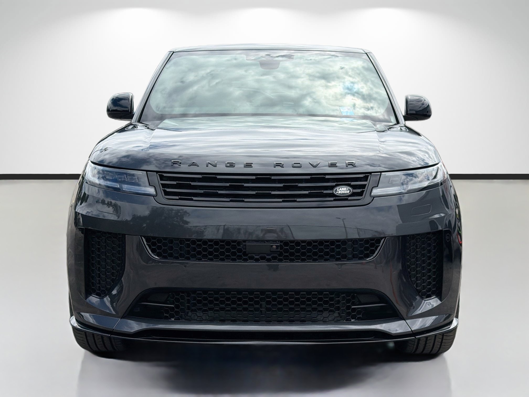 New 2027 Land Rover Range Rover Sport SV AWD/4WD image 8
