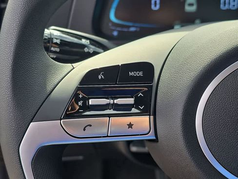 New 2026 Hyundai Elantra SE FWD image 23