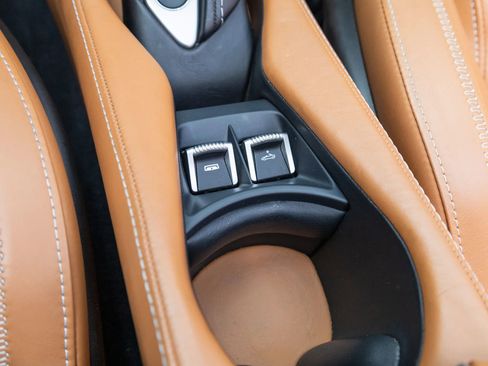 Used 2020 McLaren 720S Luxury image 62