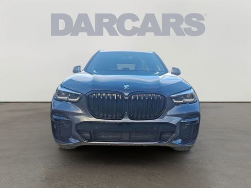 Certified 2022 BMW X5 xDrive40i w/ M Sport Package image 2