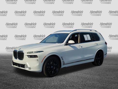 Used 2026 BMW X7 xDrive40i image 5