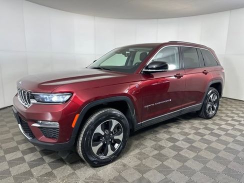 Used 2023 Jeep Grand Cherokee 4xe w/ Luxury Tech Group II image 7