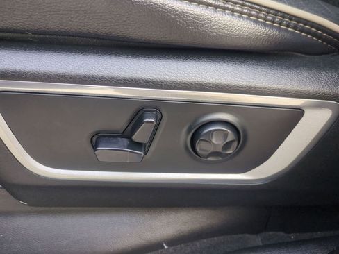 Used 2021 RAM 1500 Laramie w/ Sport Appearance Package AWD/4WD image 18