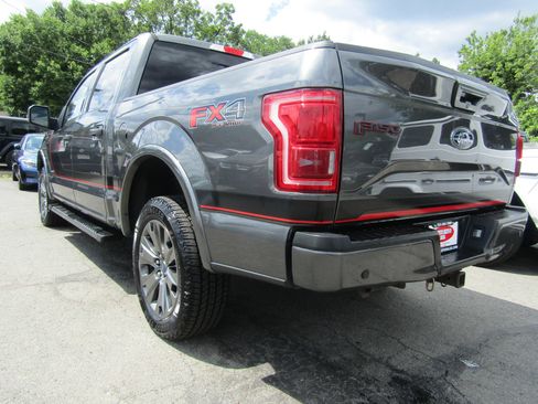 Used 2016 Ford F150 Lariat w/ Equipment Group 502A Luxury AWD/4WD image 5