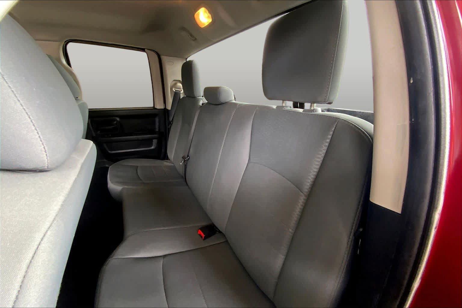 Used 2014 RAM 1500 Express AWD/4WD image 19