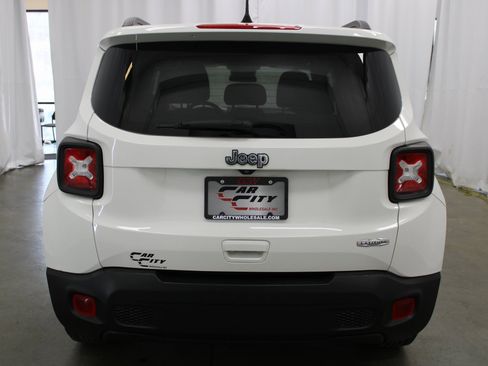 Used 2020 Jeep Renegade Latitude image 7