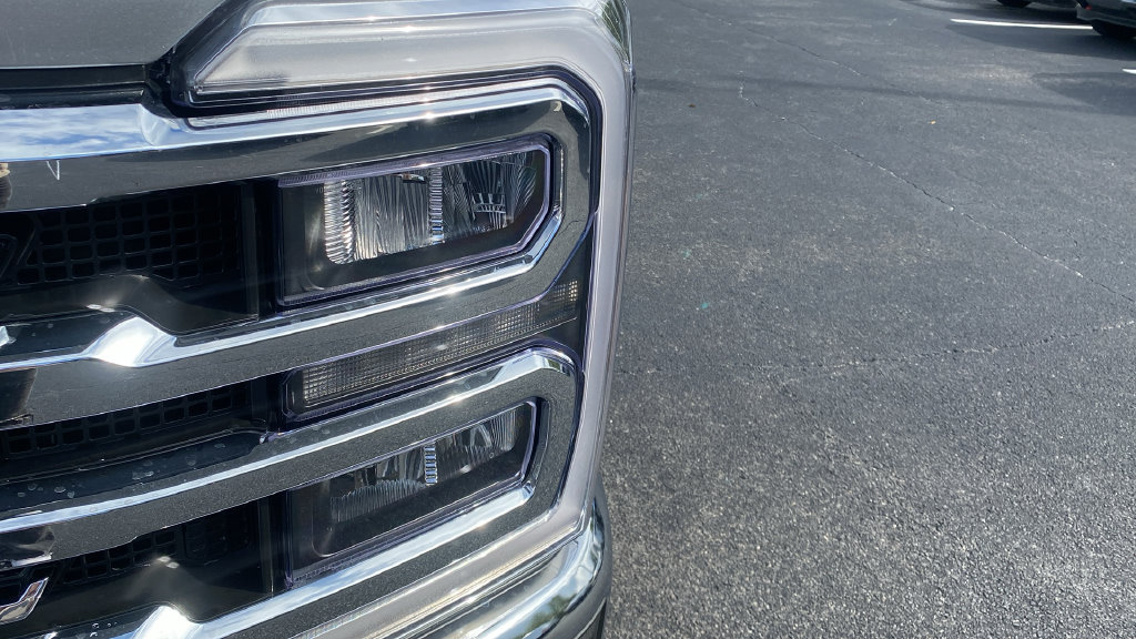 New 2027 Ford F350 Lariat w/ Lariat Premium Package AWD/4WD image 9