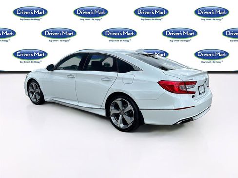 Used 2018 Honda Accord Touring image 5