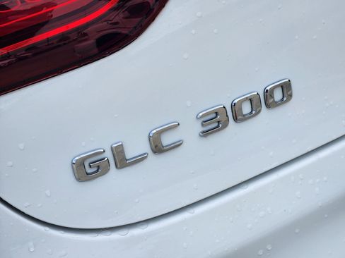 Used 2020 Mercedes-Benz GLC 300 4MATIC Coupe image 14